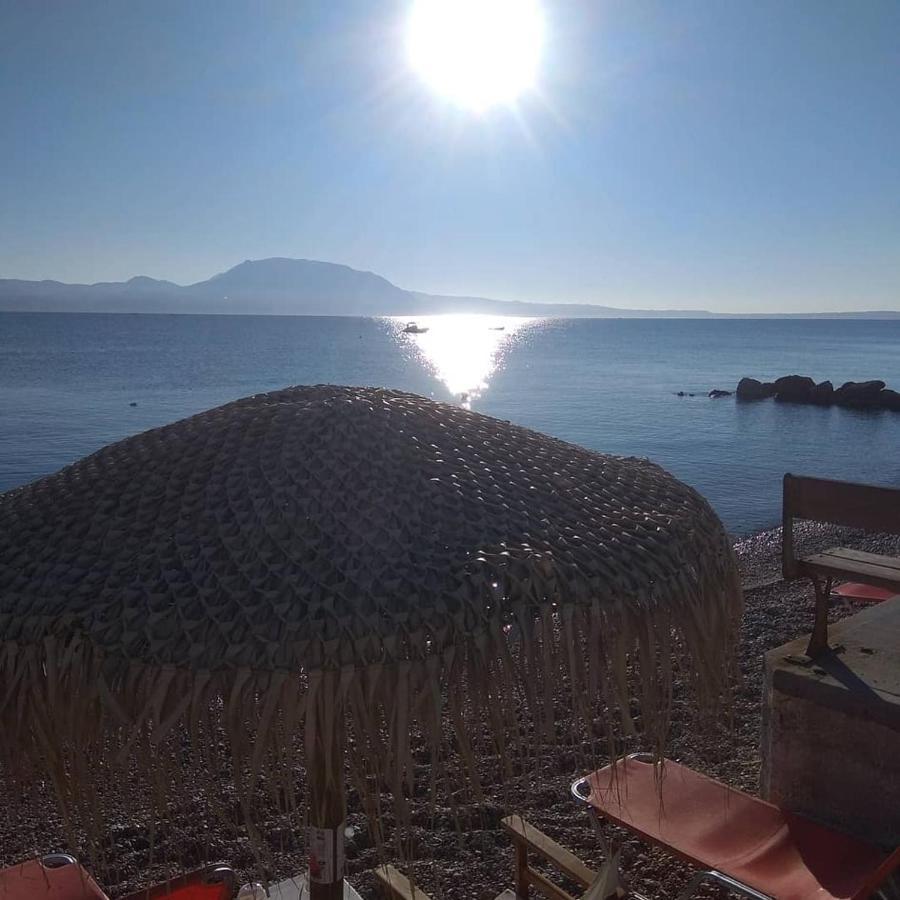 Marzi Beach And Bungalows Hotel Kokkónion Buitenkant foto