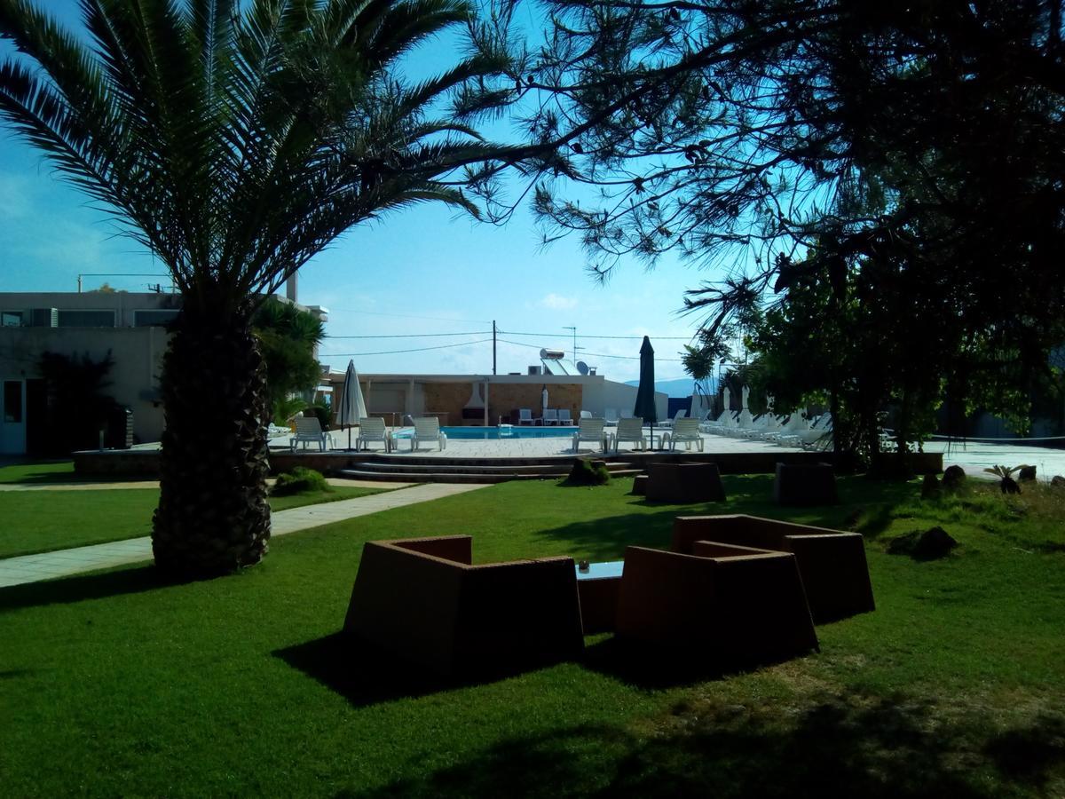 Marzi Beach And Bungalows Hotel Kokkónion Buitenkant foto